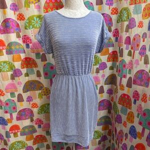 Caution to the Wind S/S Dress. Medium?